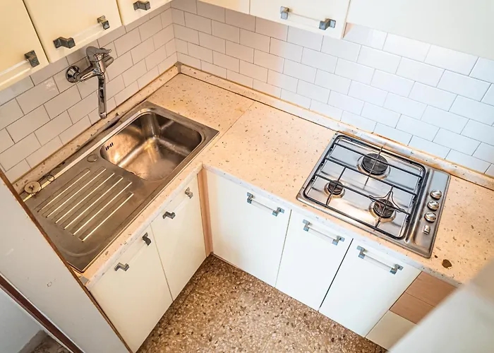 Spacious With Sea View - Beahost *