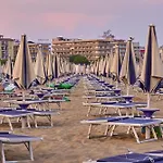 Apartamento Spacious With Sea View - Beahost *